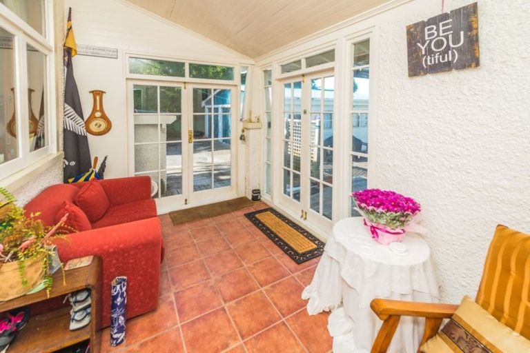 Photo of property in 9 Kent Road, Saint Johns Hill, Whanganui, 4501