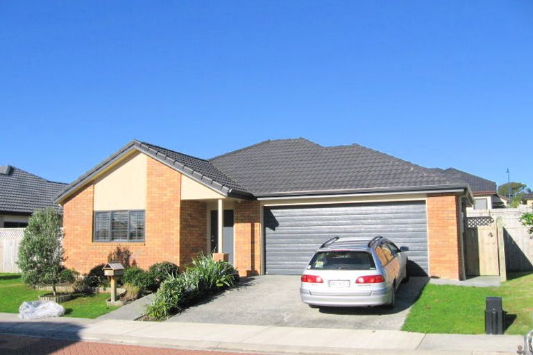 Photo of property in 7 Applebox Lane, Henderson, Auckland, 0612