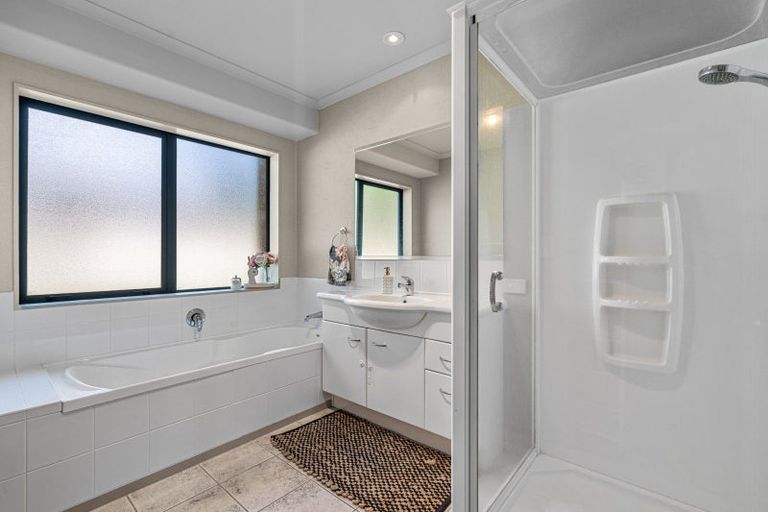 Photo of property in 7 Donelle Place, Te Puke, 3119