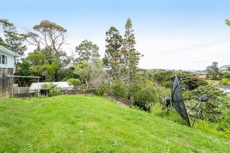 Photo of property in 578 Glenfield Road, Bayview, Auckland, 0629