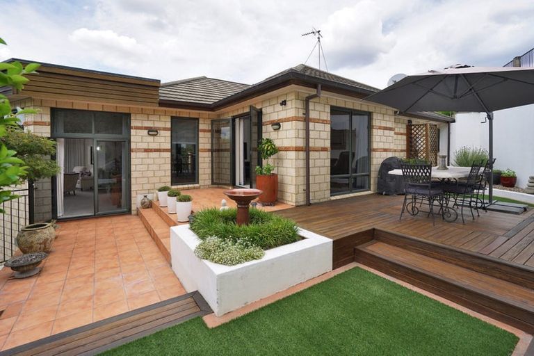 Photo of property in 7b Saint Andrews Terrace, St Andrews, Hamilton, 3200