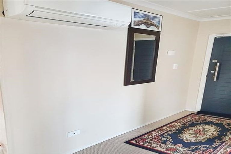 Photo of property in 1/10 Ingram Street, Papakura, 2110