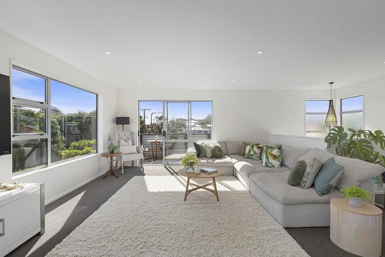 Photo of property in 22a Main Road, Titahi Bay, Porirua, 5022