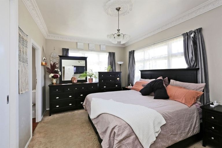Photo of property in 306 Frimley Avenue, Frimley, Hastings, 4120