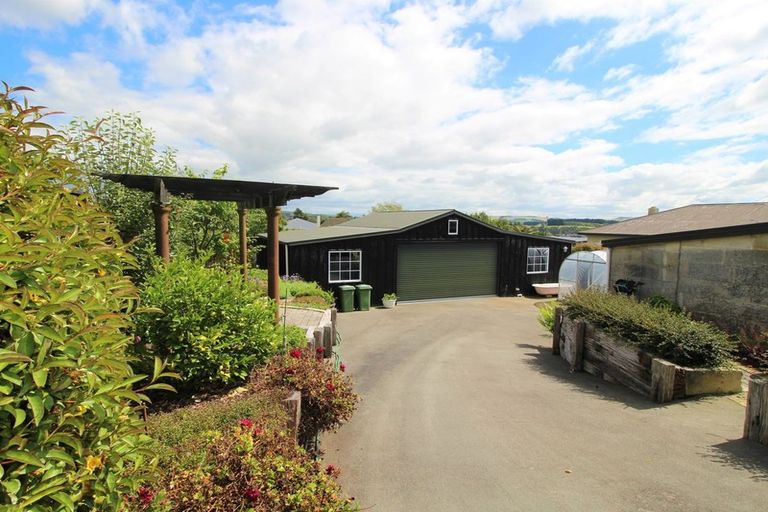 Photo of property in 150 Perth Street, Holmes Hill, Oamaru, 9401