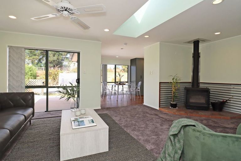 Photo of property in 76 Joyce Road, Hampden, 9410