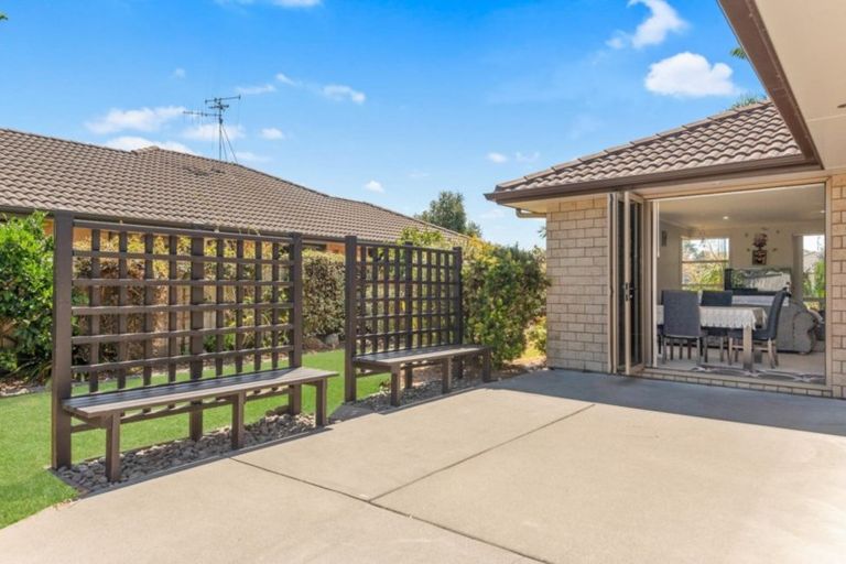 Photo of property in 94 Doncaster Drive, Papamoa Beach, Papamoa, 3118