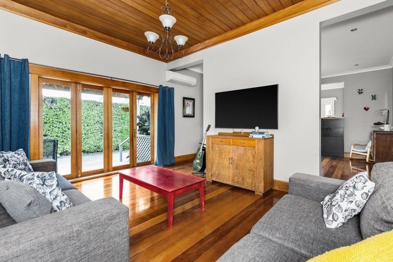 Photo of property in 190 Vigor Brown Street, Napier South, Napier, 4110