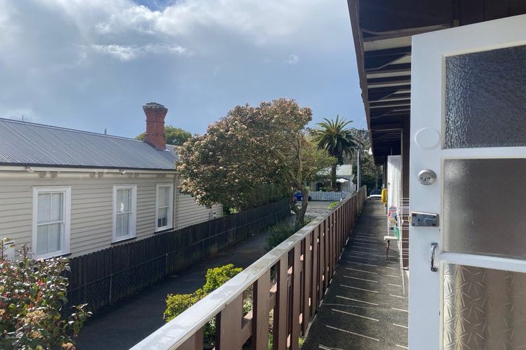 Photo of property in 9 Esplanade Road, Mount Eden, Auckland, 1024