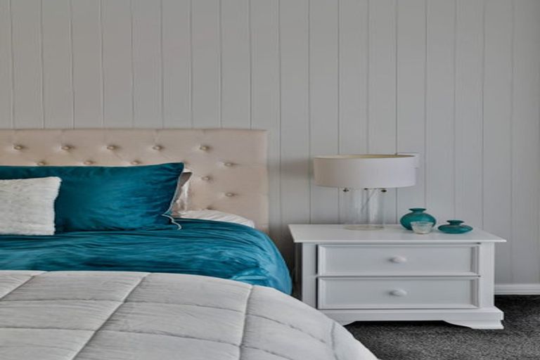 Photo of property in 6 Sellars Road, Bombay, 2675