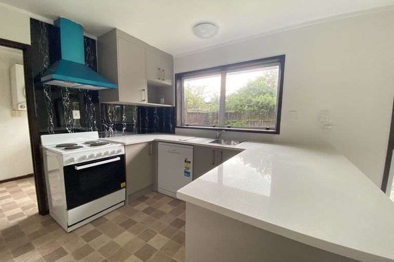 Photo of property in 1/80 Sunderlands Road, Bucklands Beach, Auckland, 2012