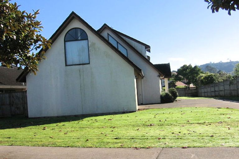 Photo of property in 3 Advance Way, Albany, Auckland, 0632