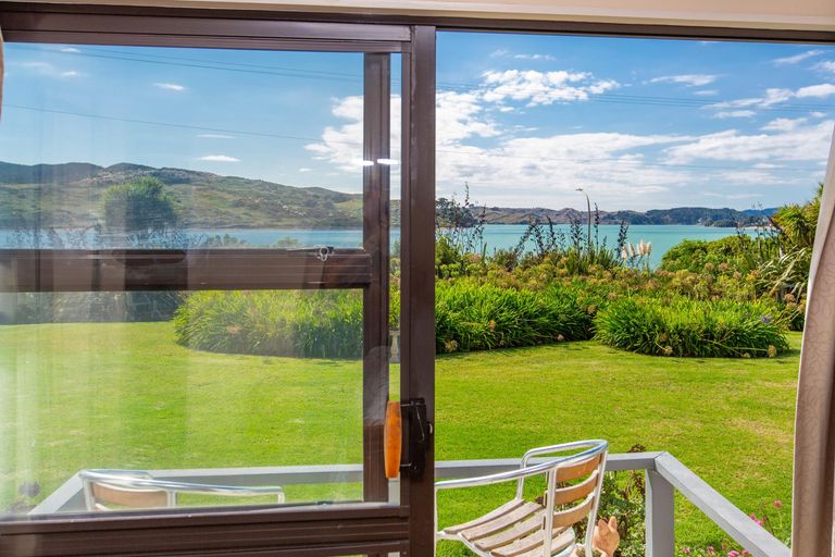 Photo of property in 11 Wainamu Road, Raglan, 3297