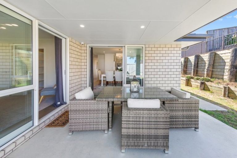 Photo of property in 24 Hillpark Drive, Pokeno, 2402