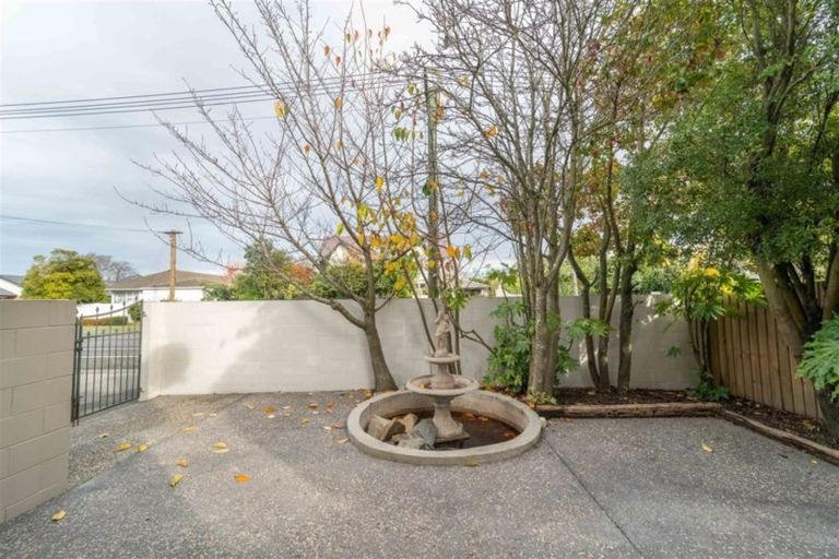 Photo of property in 18 Kotare Street, Fendalton, Christchurch, 8041