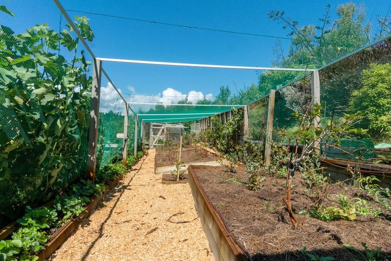 Photo of property in 159 Emma Drive, Manakau, Levin, 5573