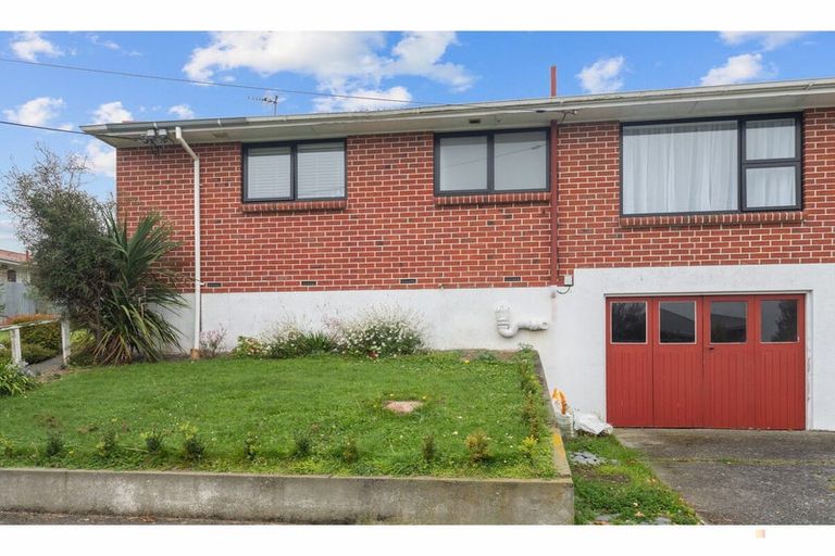 Photo of property in 4 Kowhai Street, Highfield, Timaru, 7910