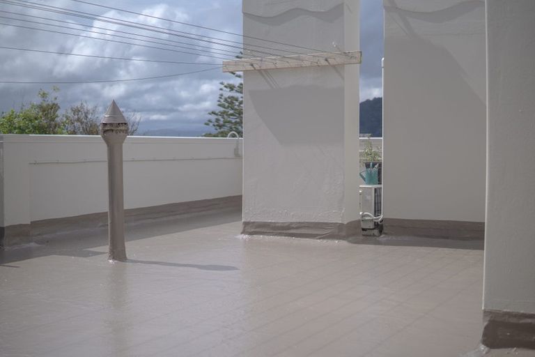 Photo of property in Elms Court Flats, 2/367 The Terrace, Te Aro, Wellington, 6011