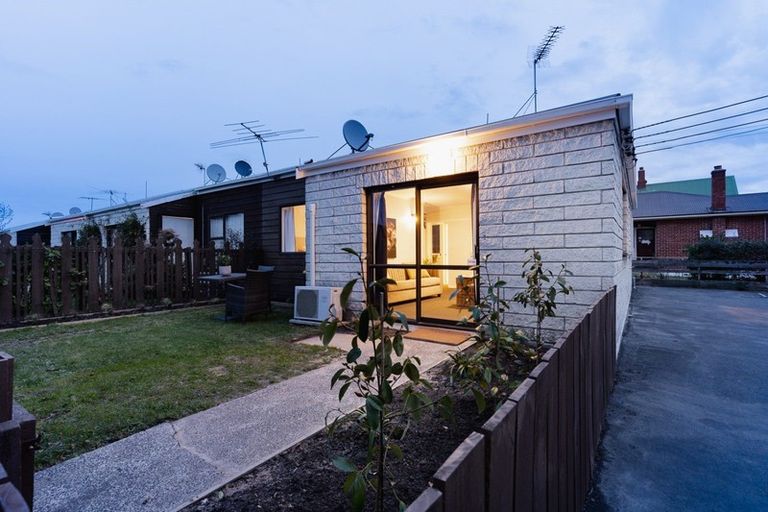 Photo of property in 123a Macandrew Road, South Dunedin, Dunedin, 9012