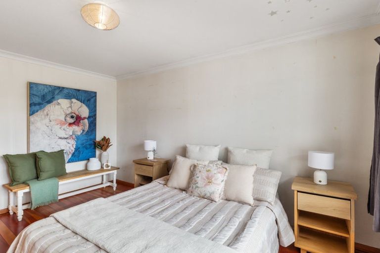 Photo of property in 6 Chester Street, Levin, 5510