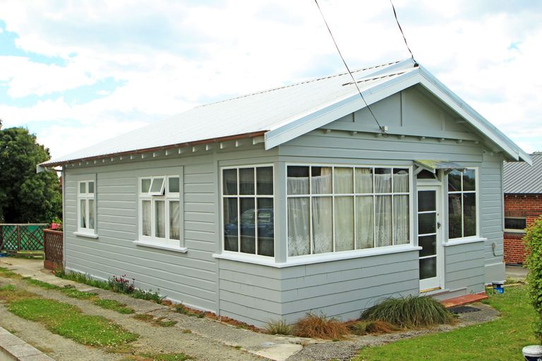 Photo of property in 14 Kingslea Street, Holmes Hill, Oamaru, 9401