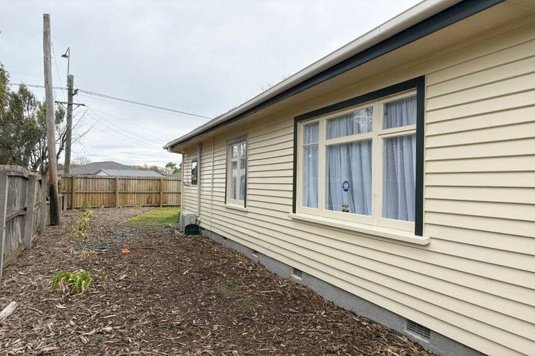 Photo of property in 212 Burwood Road, Burwood, Christchurch, 8083