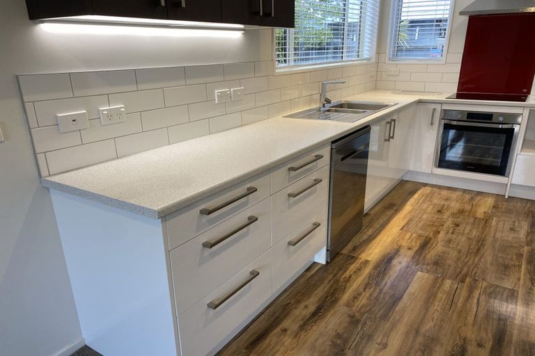 Photo of property in 113c Clarence Street, Riccarton, Christchurch, 8011