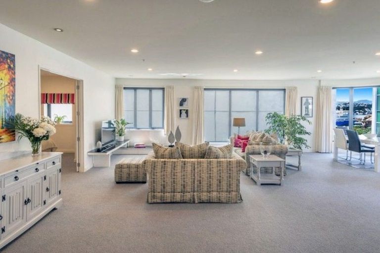 Photo of property in Kate Sheppard Apartments, 6i/42 Molesworth Street, Thorndon, Wellington, 6011