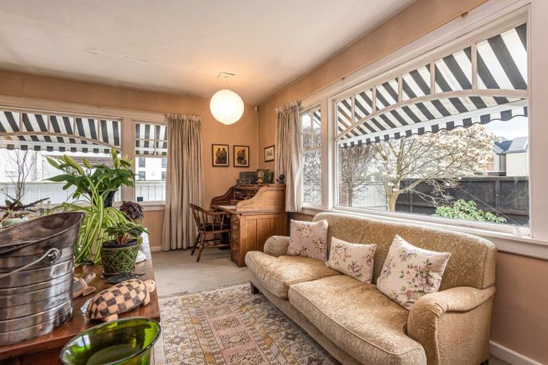 Photo of property in 14 Church Lane, Merivale, Christchurch, 8014