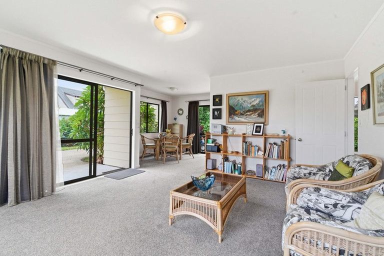Photo of property in 204 Waitaha Road, Welcome Bay, Tauranga, 3112