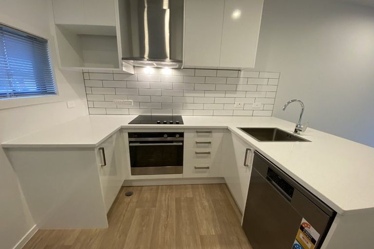 Photo of property in 5/694 Whangaparaoa Road, Stanmore Bay, Whangaparaoa, 0932