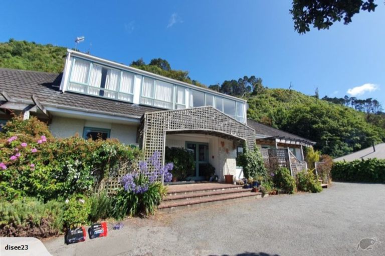 Photo of property in 2/15 Upper Lewisville Terrace, Thorndon, Wellington, 6011