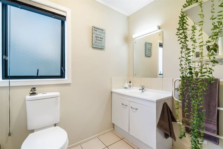 Photo of property in 1183 Whangaparaoa Road, Gulf Harbour, Whangaparaoa, 0930