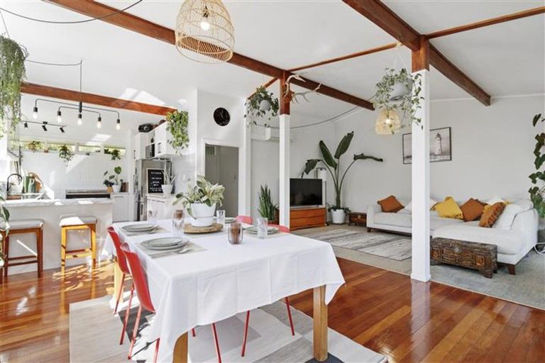 Photo of property in 30 Awakino Road, Te Kuiti, 3910