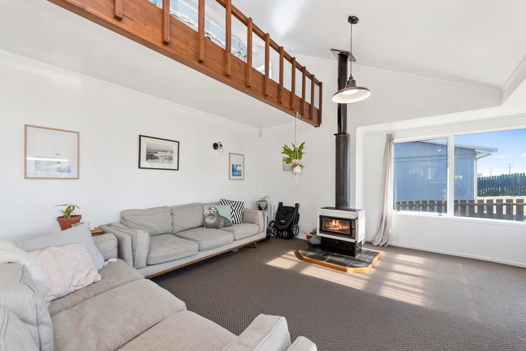 Photo of property in 344 Pukehina Parade, Pukehina, Te Puke, 3189