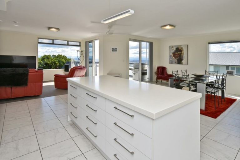 Photo of property in 7 Kenmure Drive, Huntsbury, Christchurch, 8022