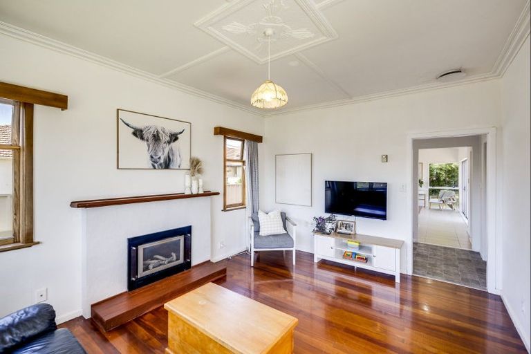 Photo of property in 911 Rangiora Street, Mahora, Hastings, 4120