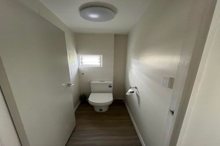 Photo of property in 1/158 Kings Crescent, Hutt Central, Lower Hutt, 5010