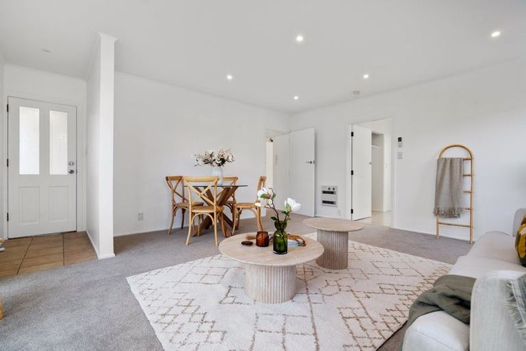 Photo of property in 12a Waiau Street, Cracroft, Christchurch, 8025