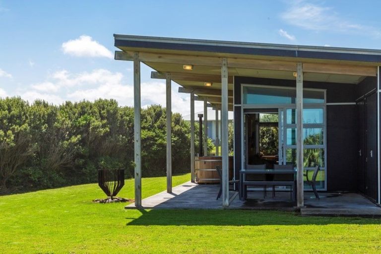 Photo of property in 292 Tai Road, Opunake, 4681