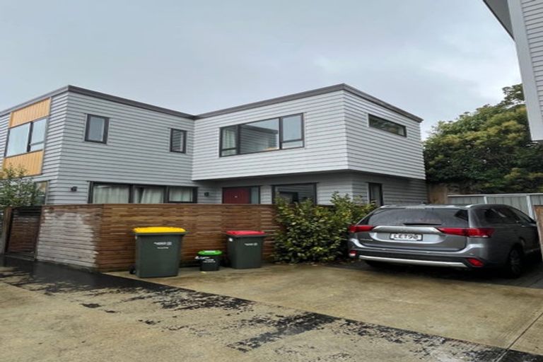 Photo of property in 7/4 Edgerton Road, Te Atatu Peninsula, Auckland, 0610