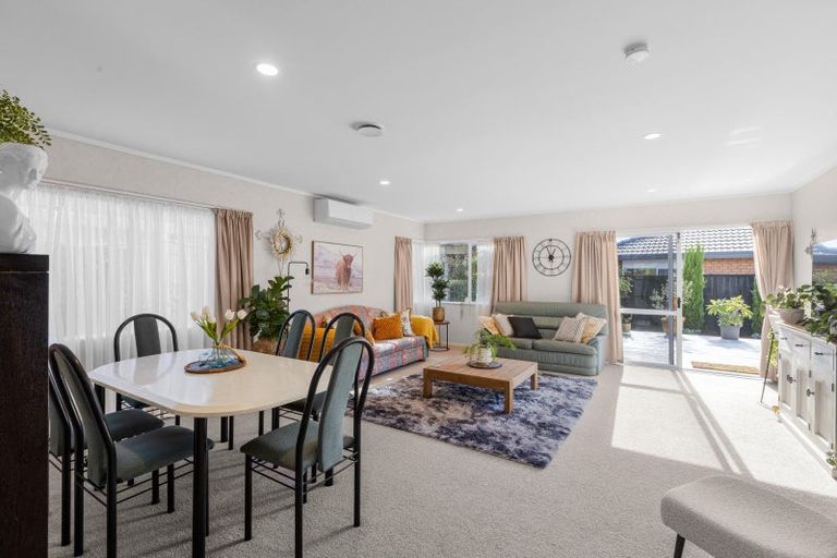 Photo of property in 3b Mcgowan Place, Orewa, 0931