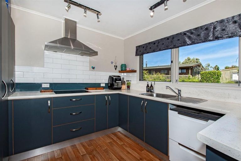 Photo of property in 10 Wentworth Place, Te Kamo, Whangarei, 0112