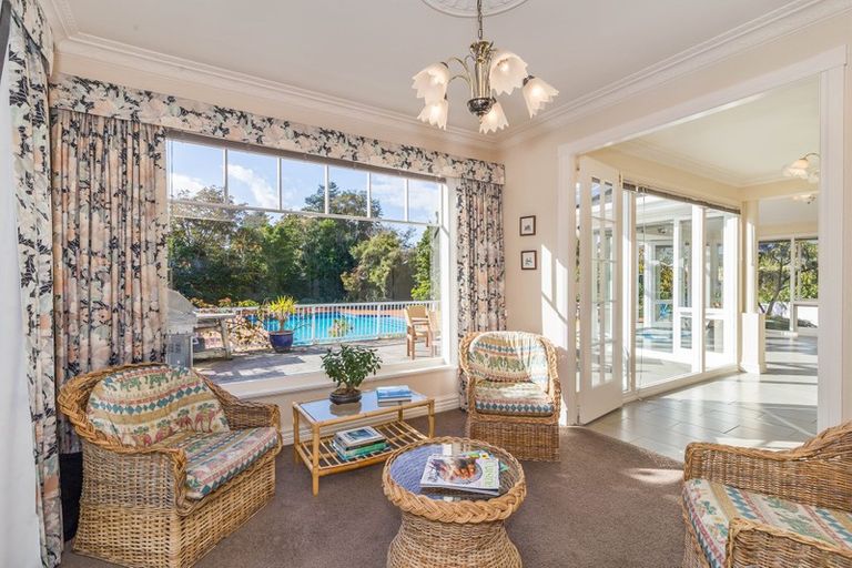 Photo of property in 32 Military Road, Boulcott, Lower Hutt, 5010