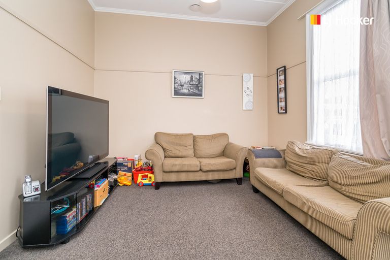 Photo of property in 17 Wesley Street, South Dunedin, Dunedin, 9012