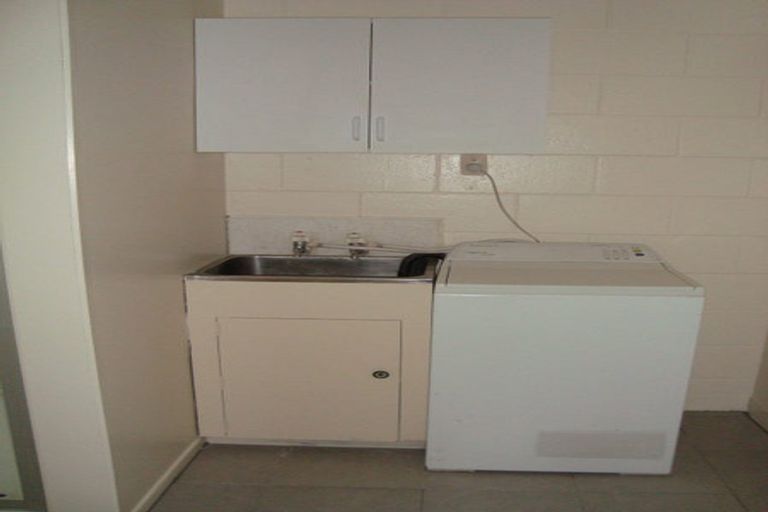 Photo of property in 4/195 Waterloo Road, Hutt Central, Lower Hutt, 5010