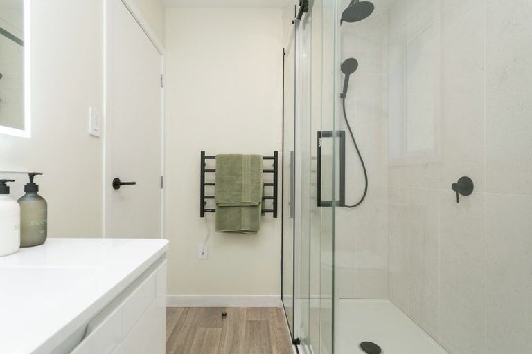 Photo of property in 12b Reeves Road, Acacia Bay, Taupo, 3330