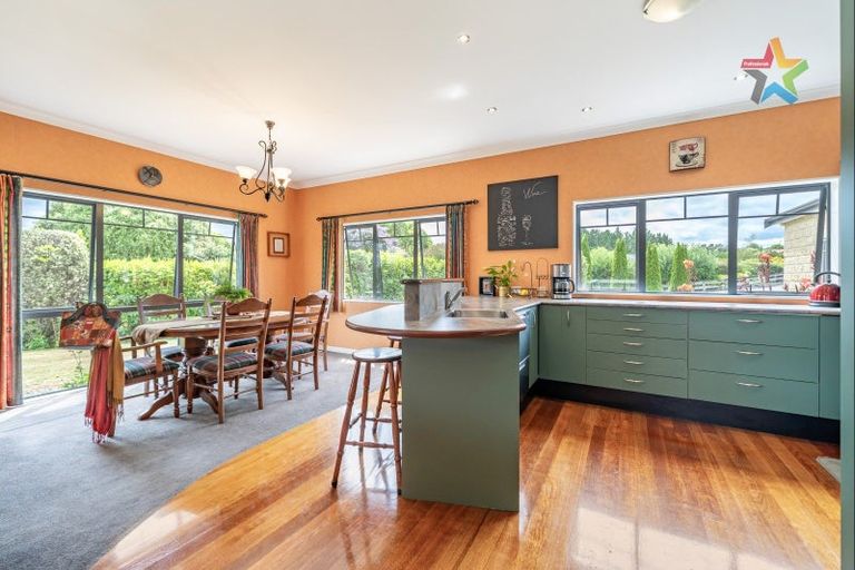Photo of property in 6a Marua Palm Grove, Timberlea, Upper Hutt, 5018