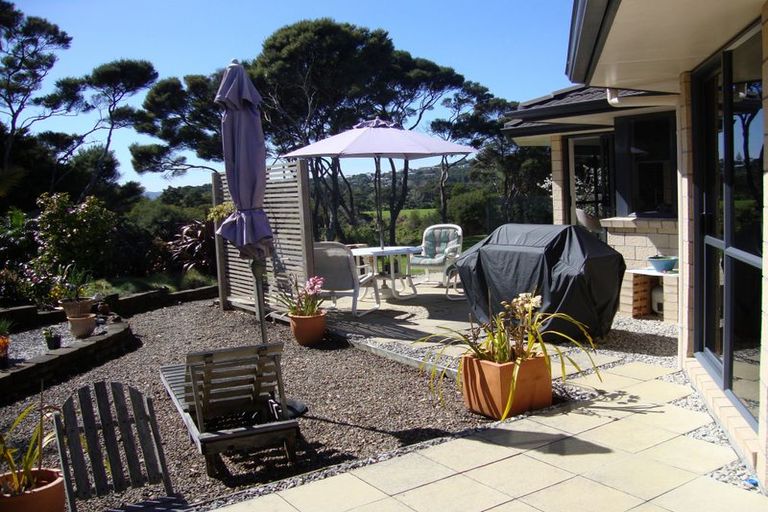 Photo of property in 28 Halyard Loop, Haruru, 0204