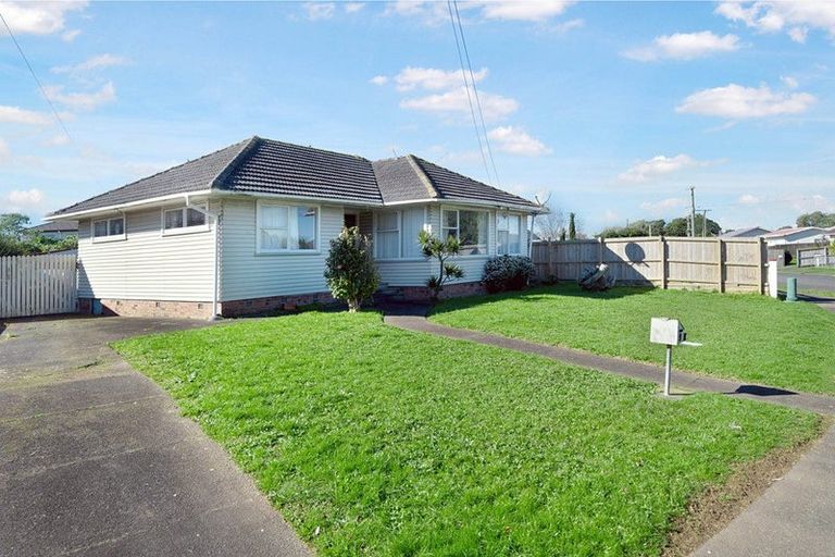Photo of property in 9 Halswell Street, Mangere East, Auckland, 2024